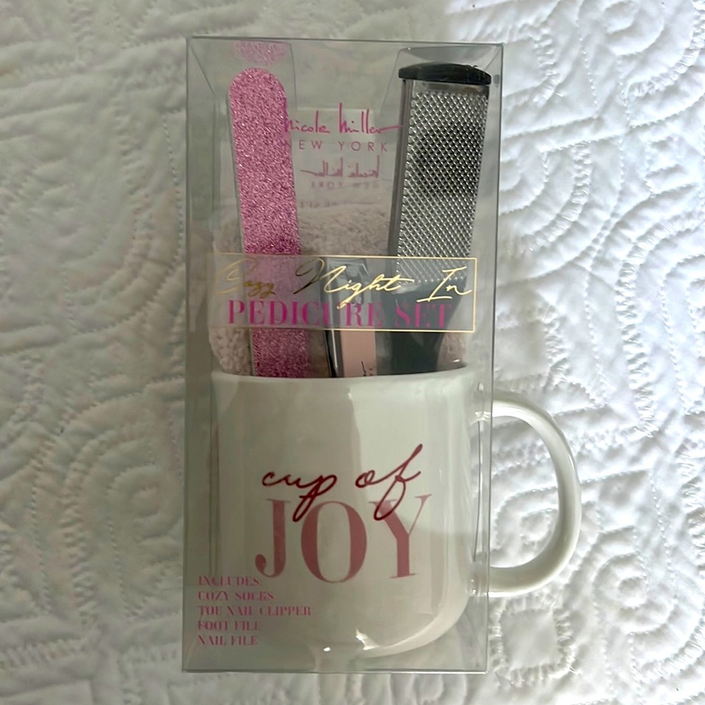 Pedicure Set‎